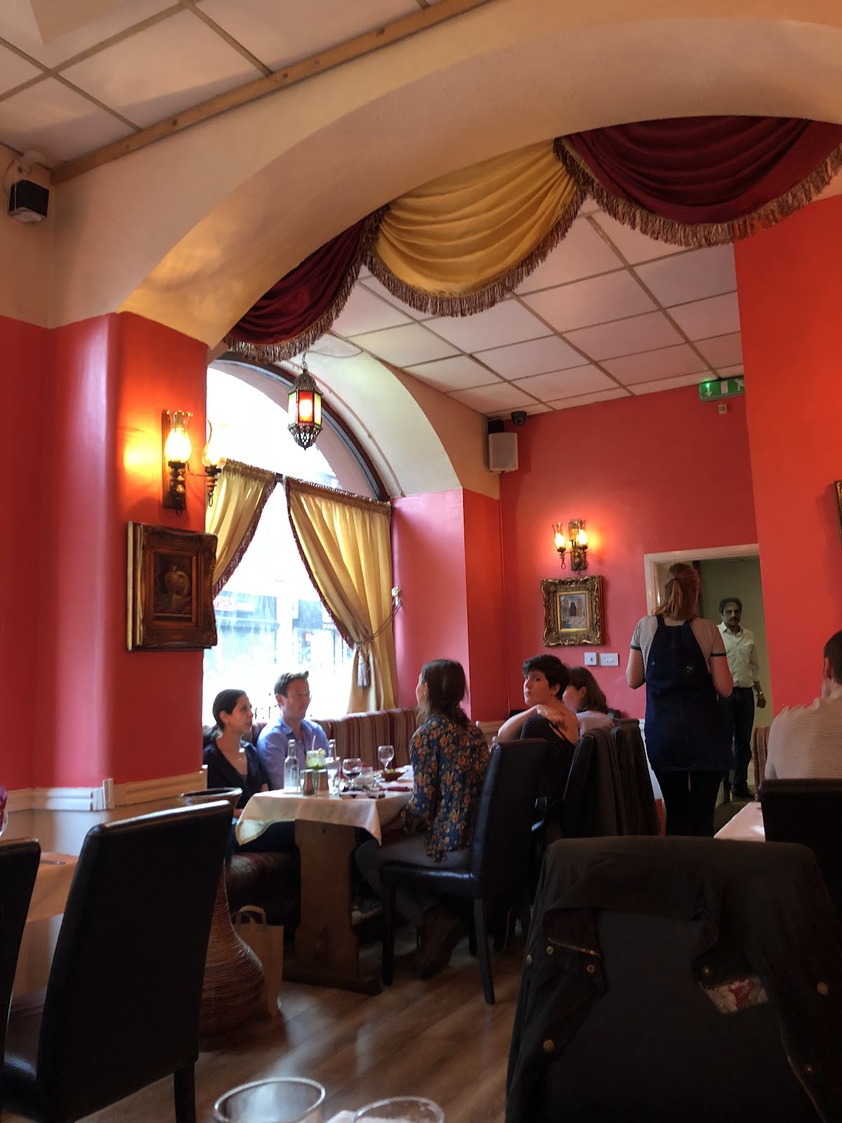 Syriana Restaurant: the place