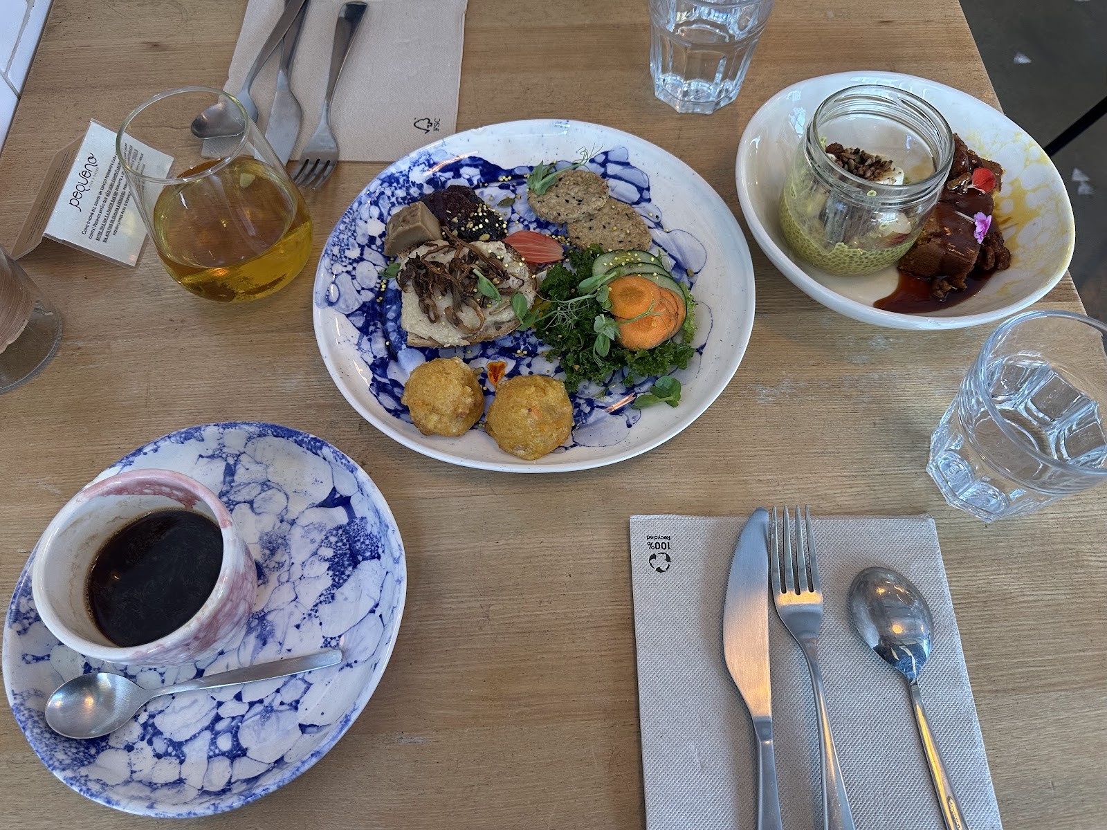 Pequeno Café e Bistrô - Arroios: food & drinks