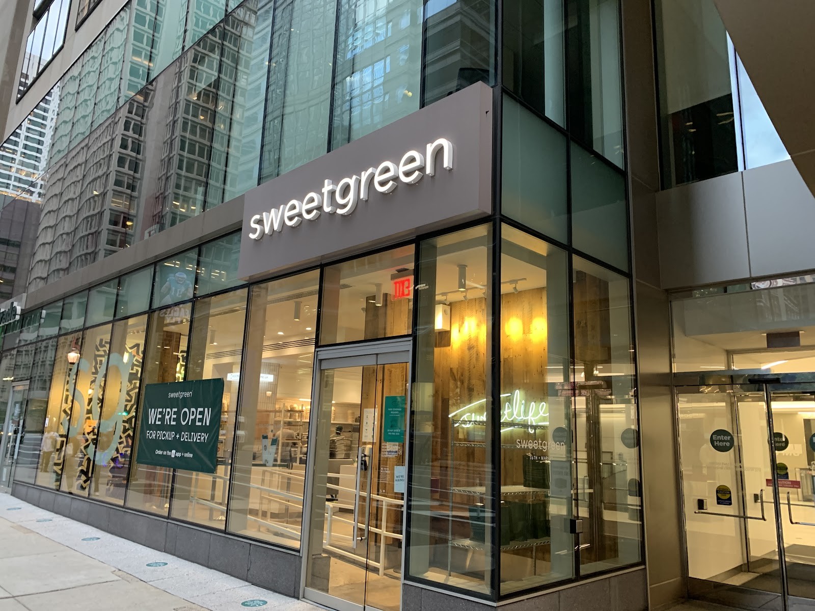 sweetgreen - Healthy Salads, Wraps, and Bowls: the place