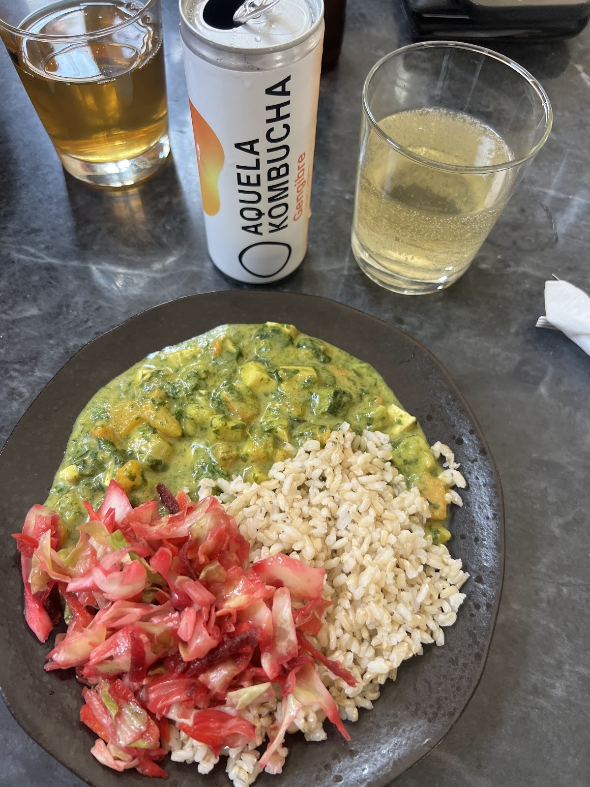 Alfarroba: food & drinks