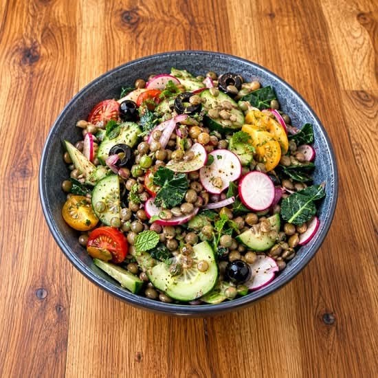 Chaya Canteen: food & drinks