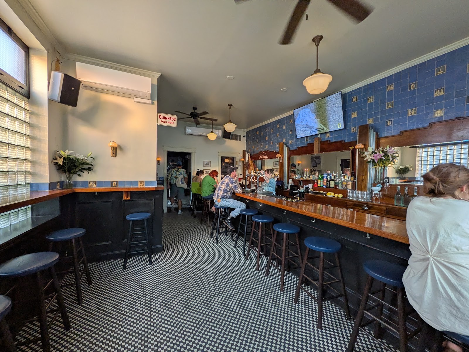 Meetinghouse: the place