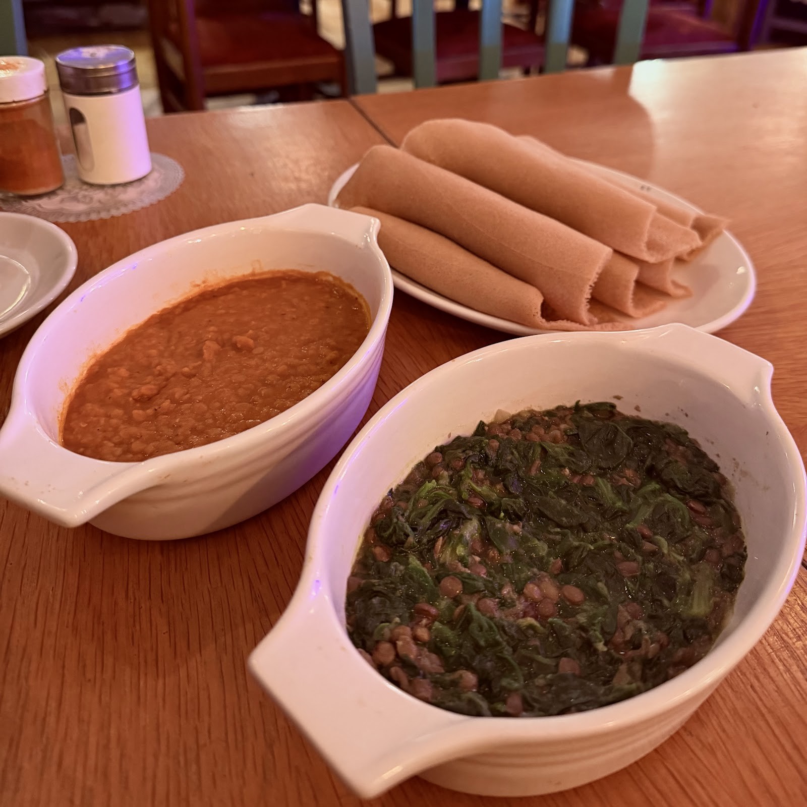 Keren View: food & drinks