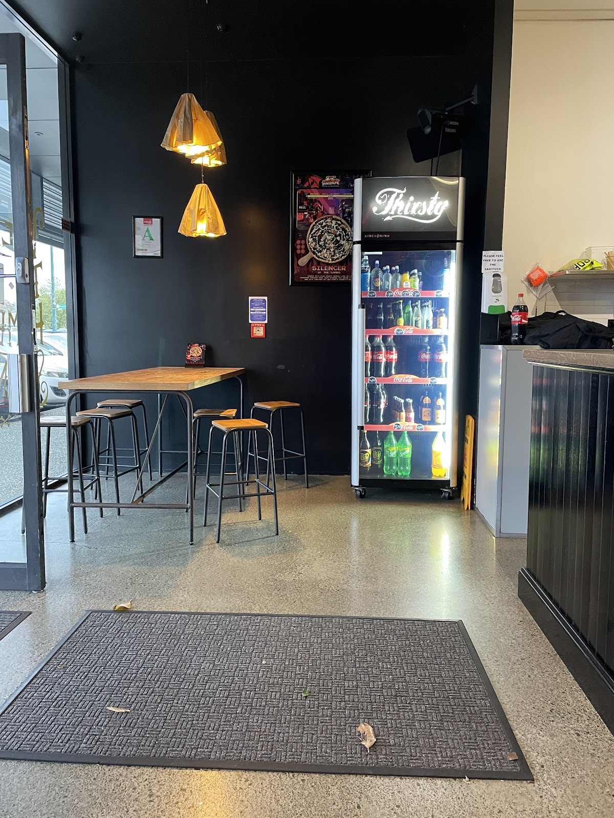 HELL Pizza Botany Downs: the place