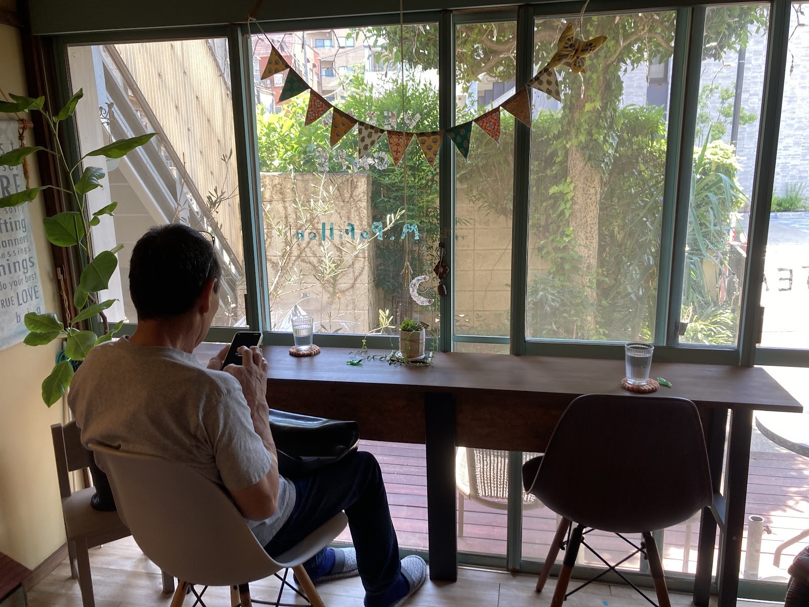 Yumin Café: the place