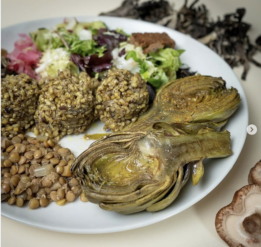 Restaurant Macrobiòtic Zen: food & drinks
