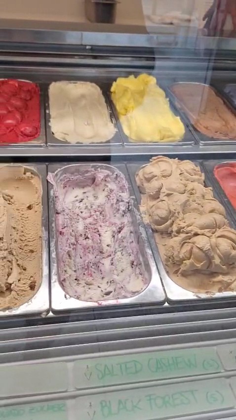 Veganista Ice Cream: food & drinks