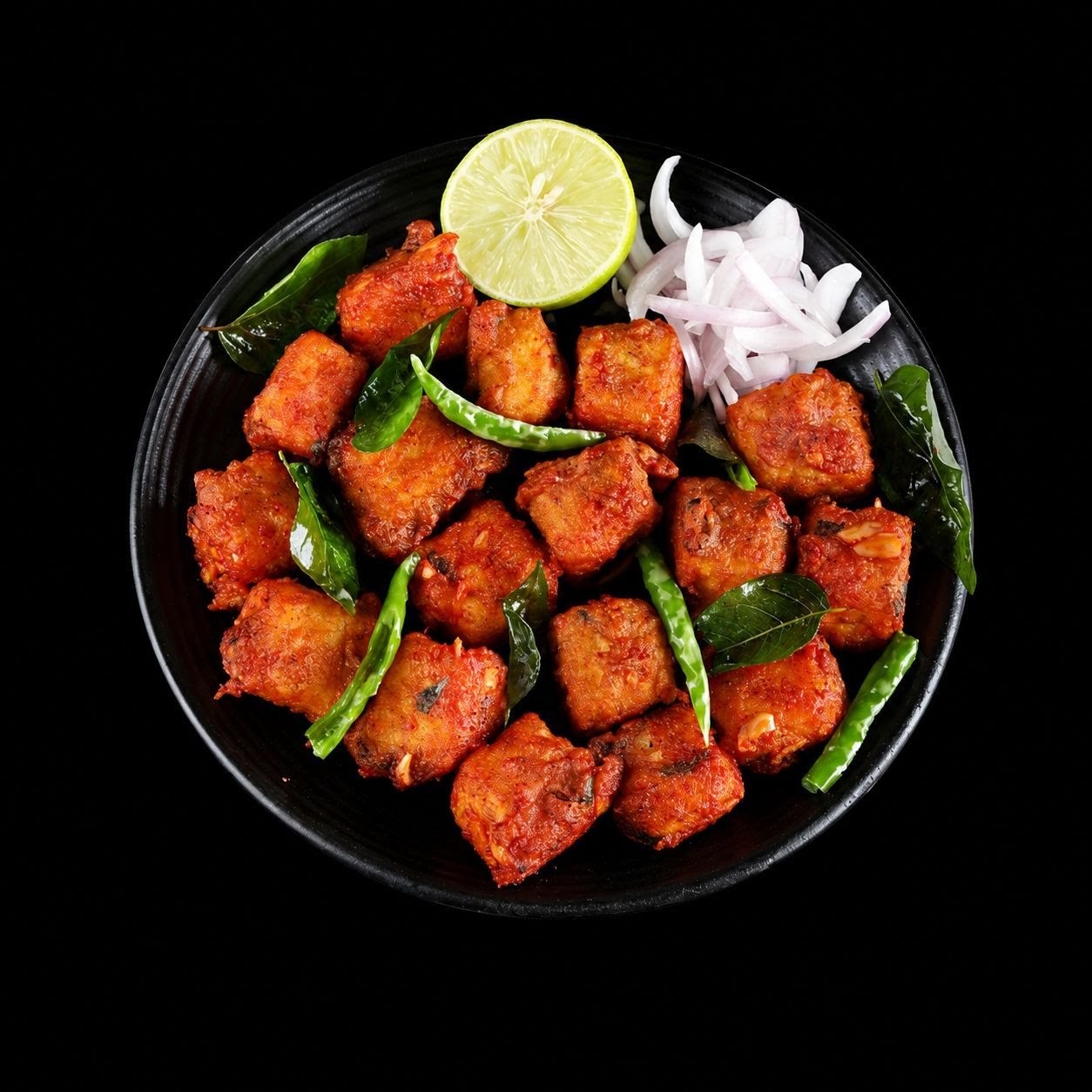 Mamis Illam Pure Veg Restaurant: food & drinks
