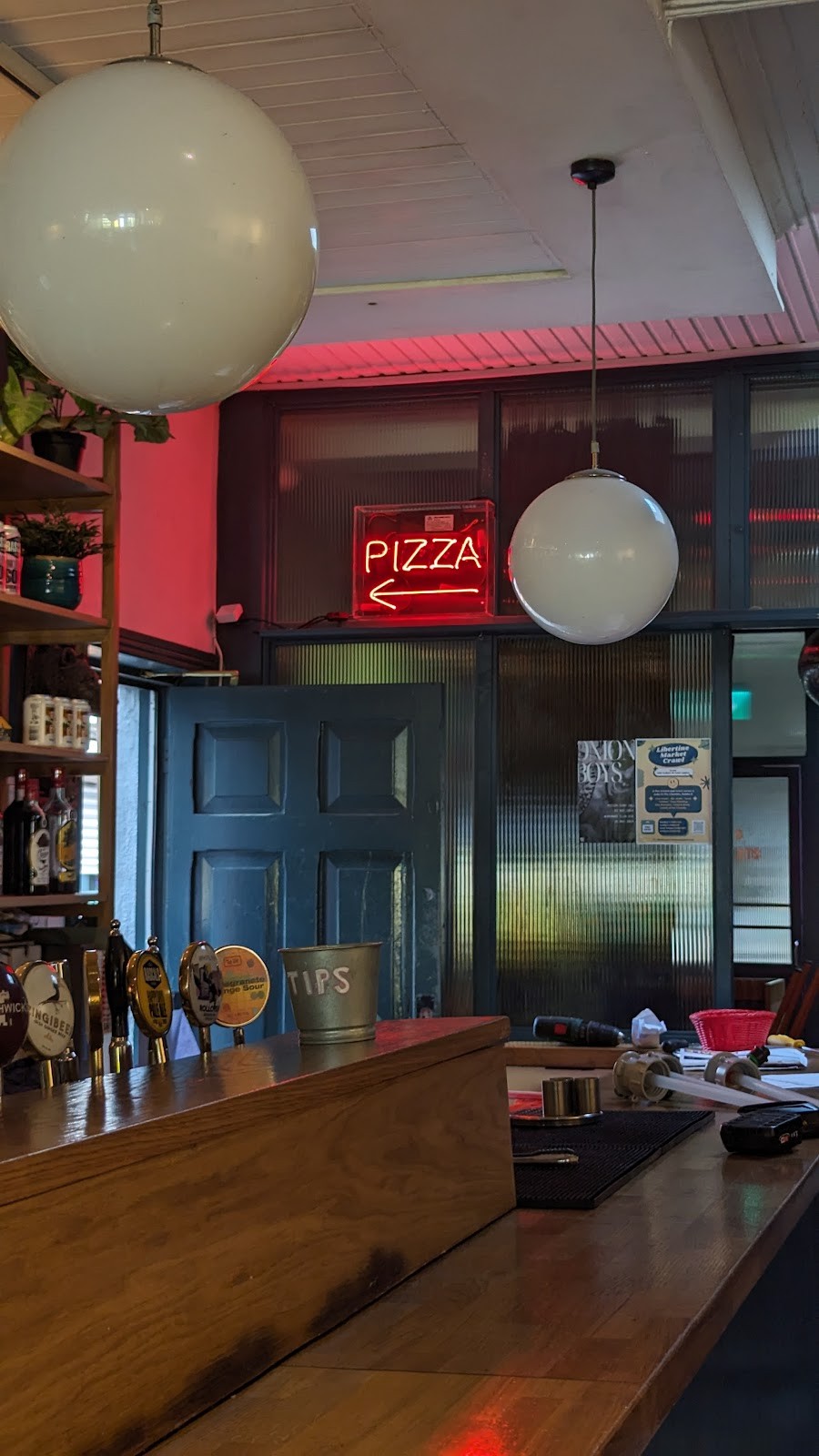 Coke Lane Pizza @ Lucky's: the place