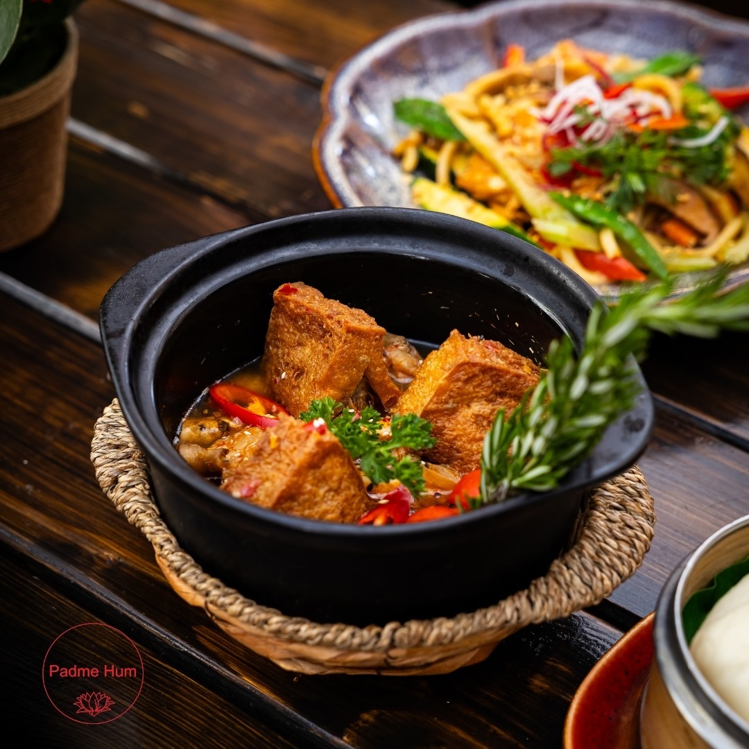 Padme Hum: food & drinks