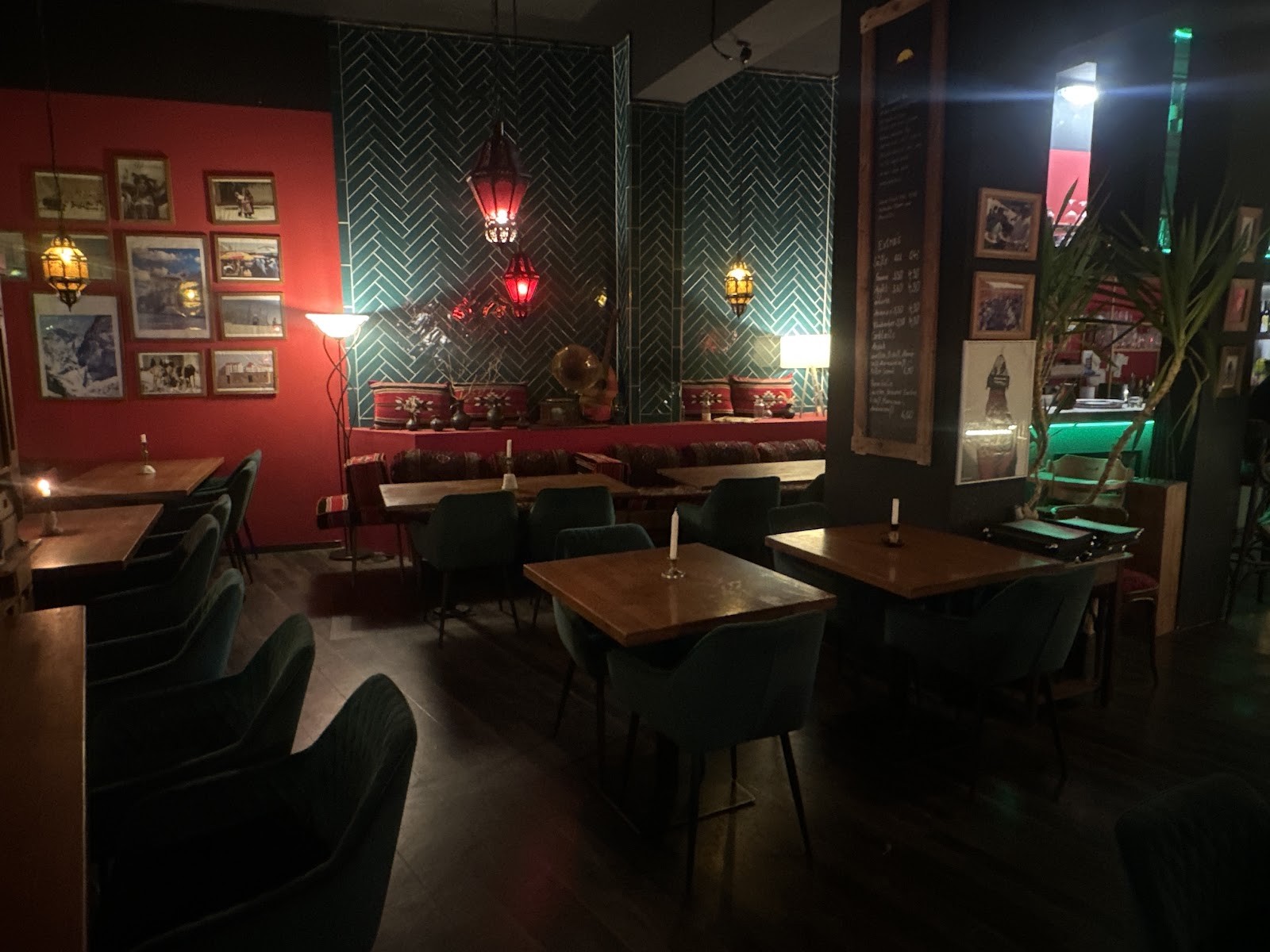Shams: the place
