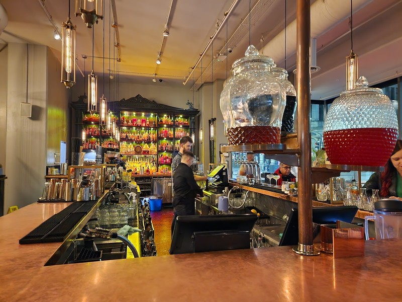 The Alchemist New York Street: photo 4