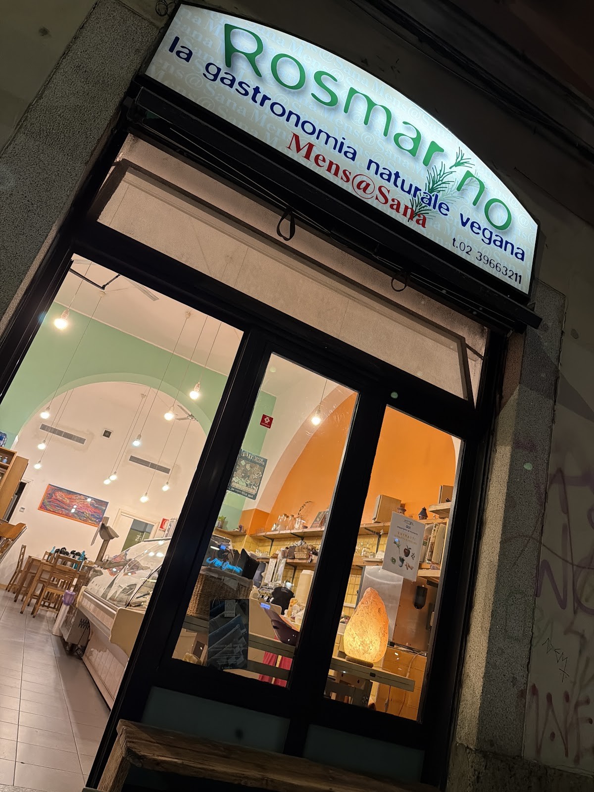 Rosmarino Gastronomia Naturale e Vegana: the place