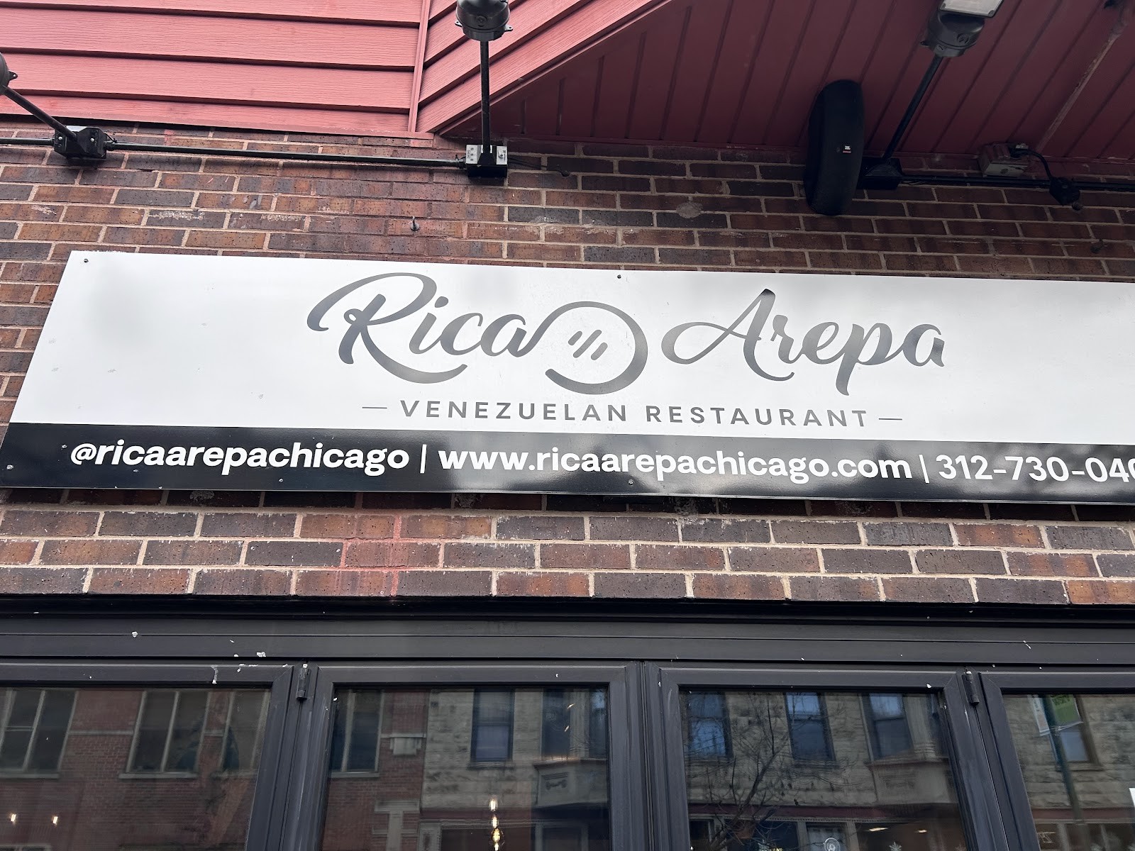Rica Arepa LAKEVIEW | Venezuelan Restaurant: the place