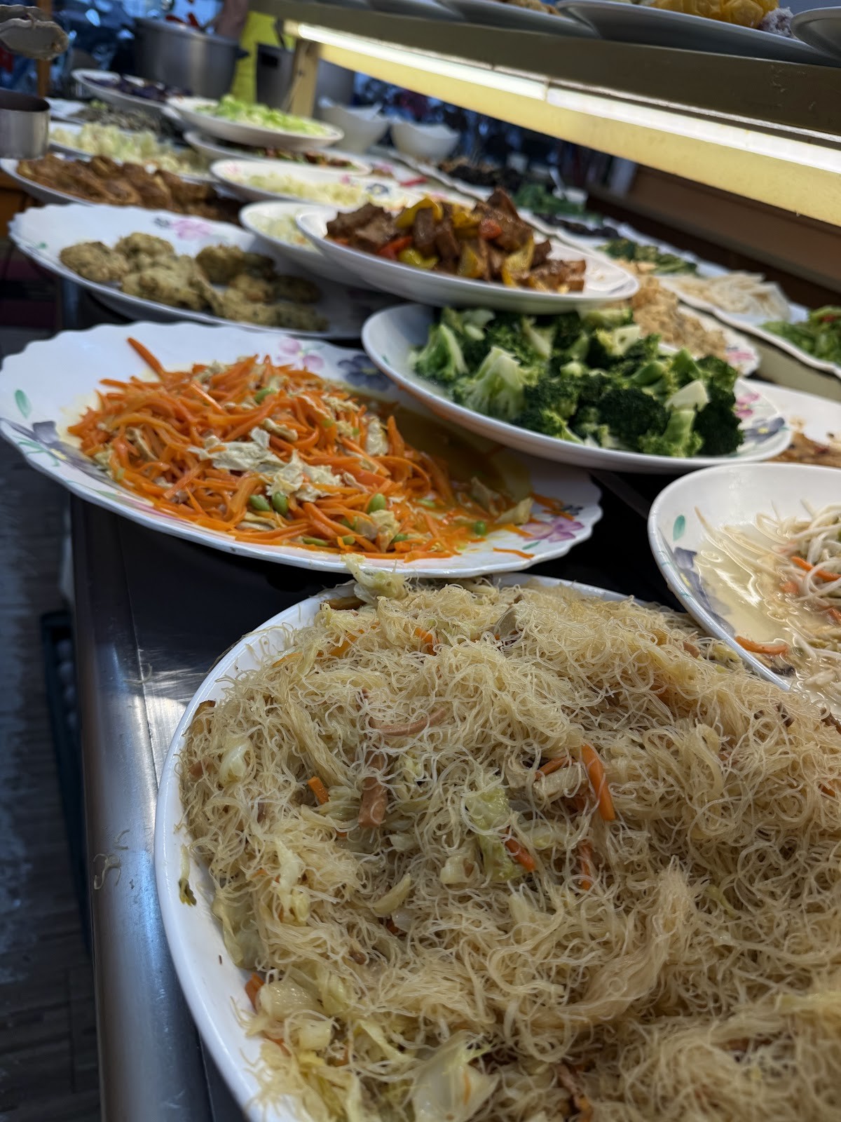 Zheng Hui Vegetarian - 正慧素食館: food & drinks