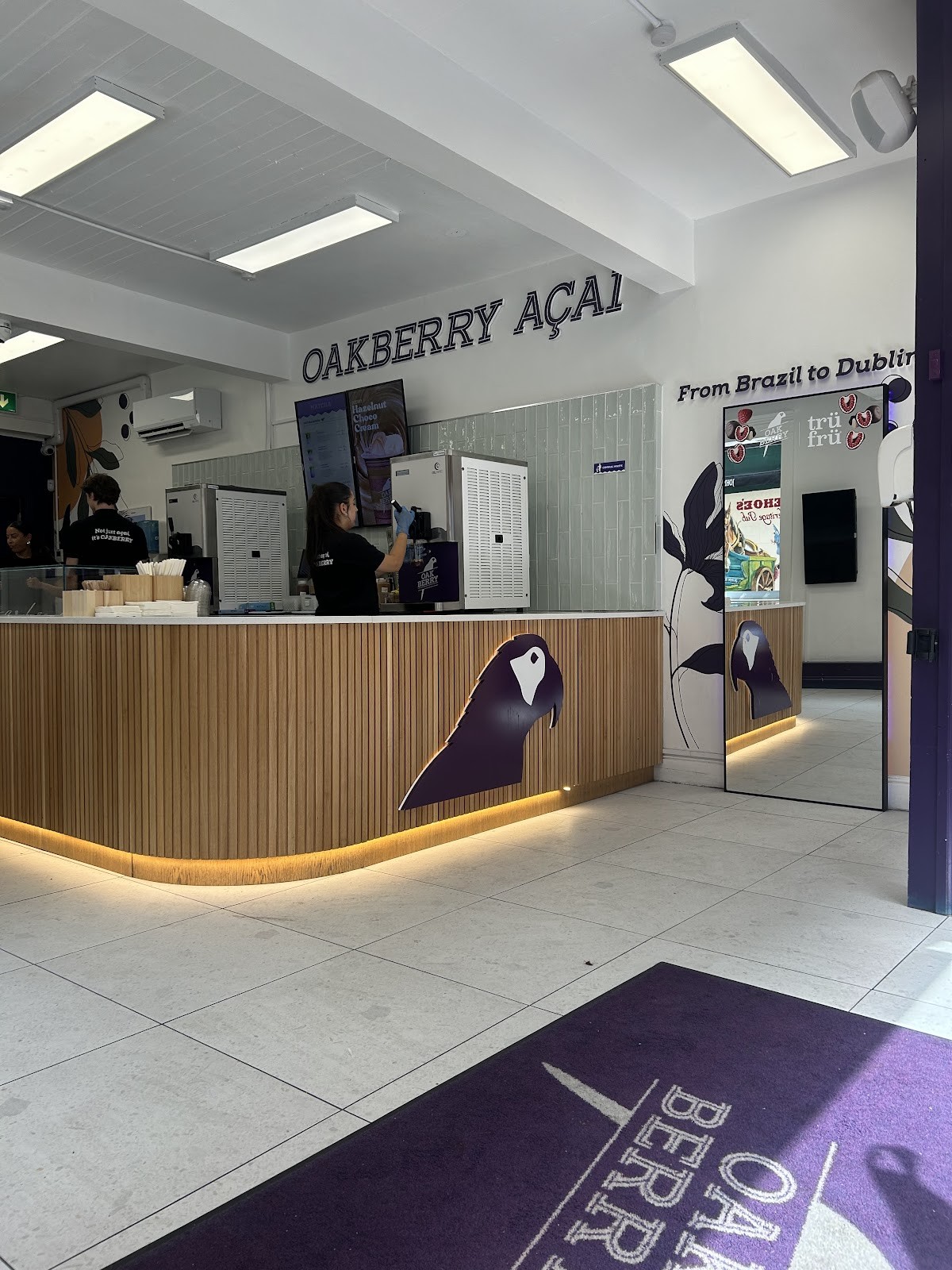 OAKBERRY Açaí • South Anne Street: the place