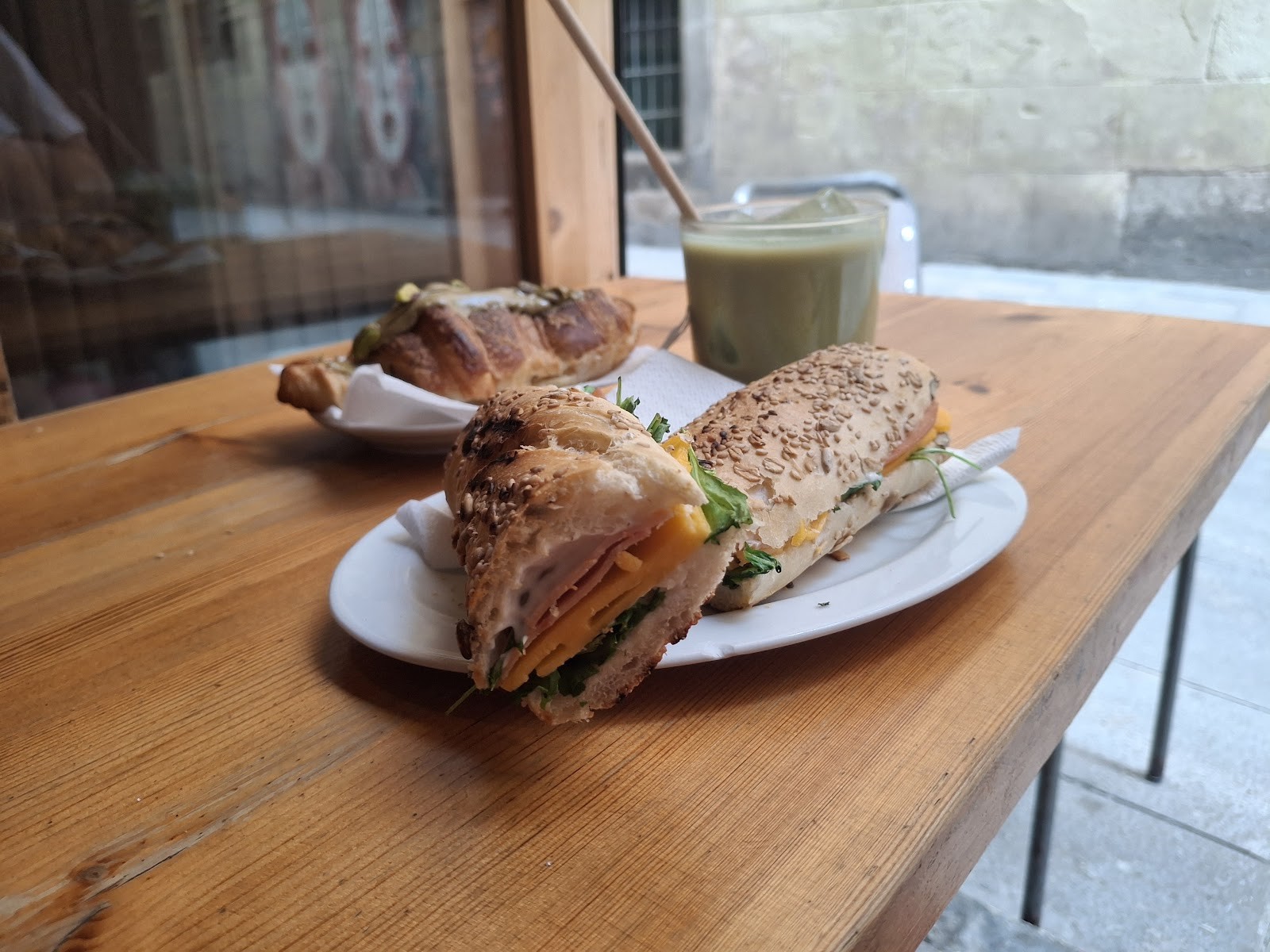The Vegan Corner: food & drinks