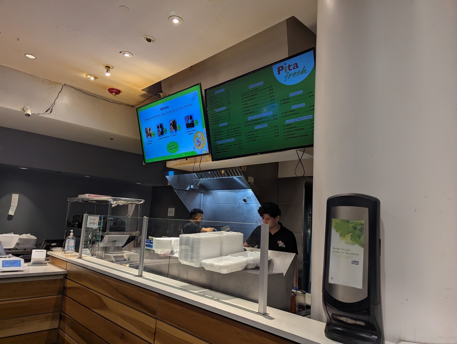 Pita Fresh & Catering: the place