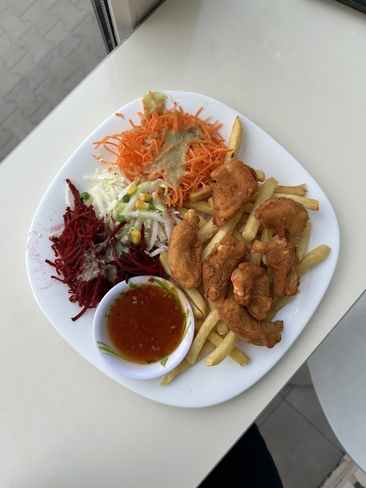 Loving Hut: food & drinks
