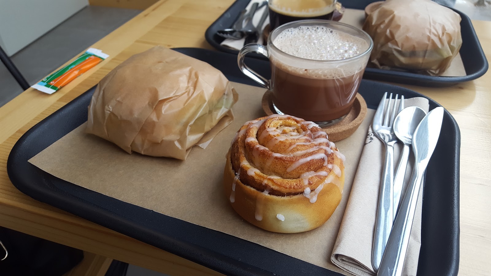 Season Square: food & drinks