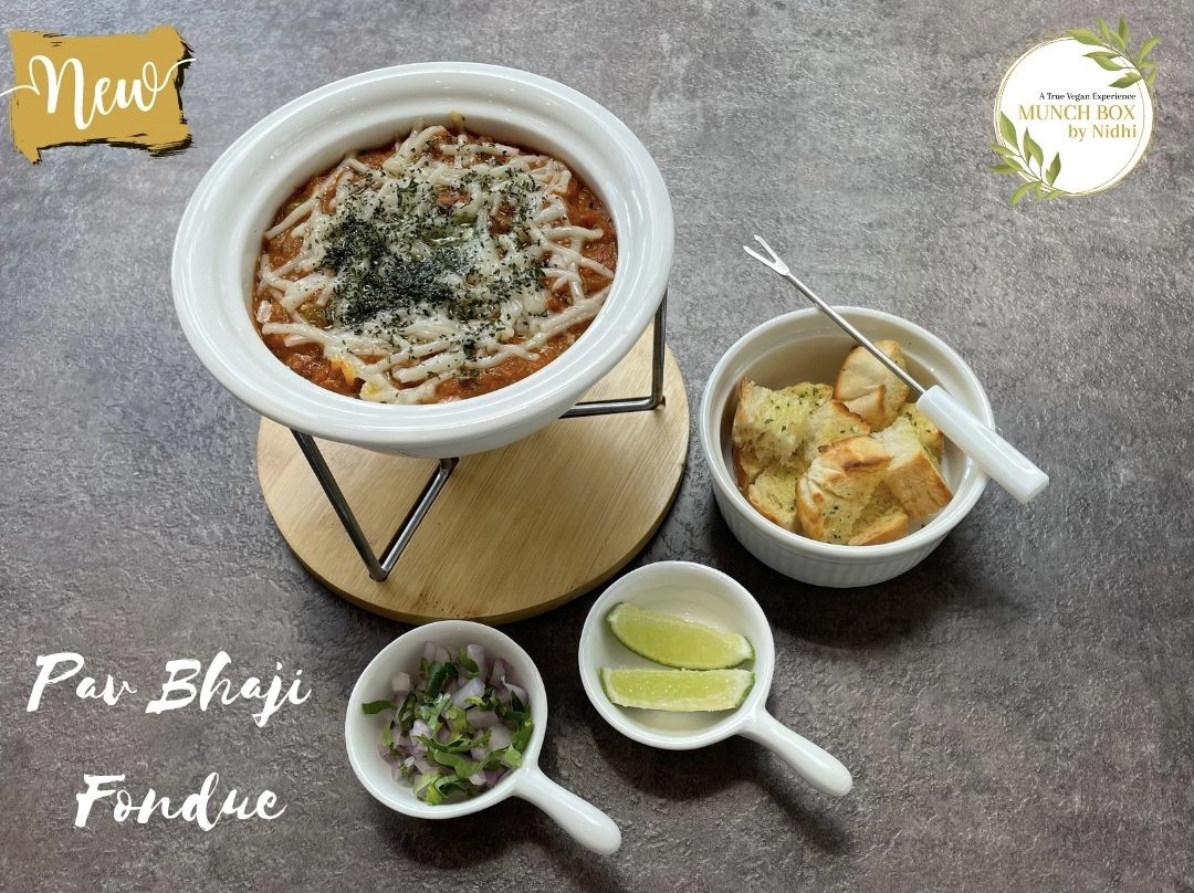 Munch Box By Nidhi: food & drinks