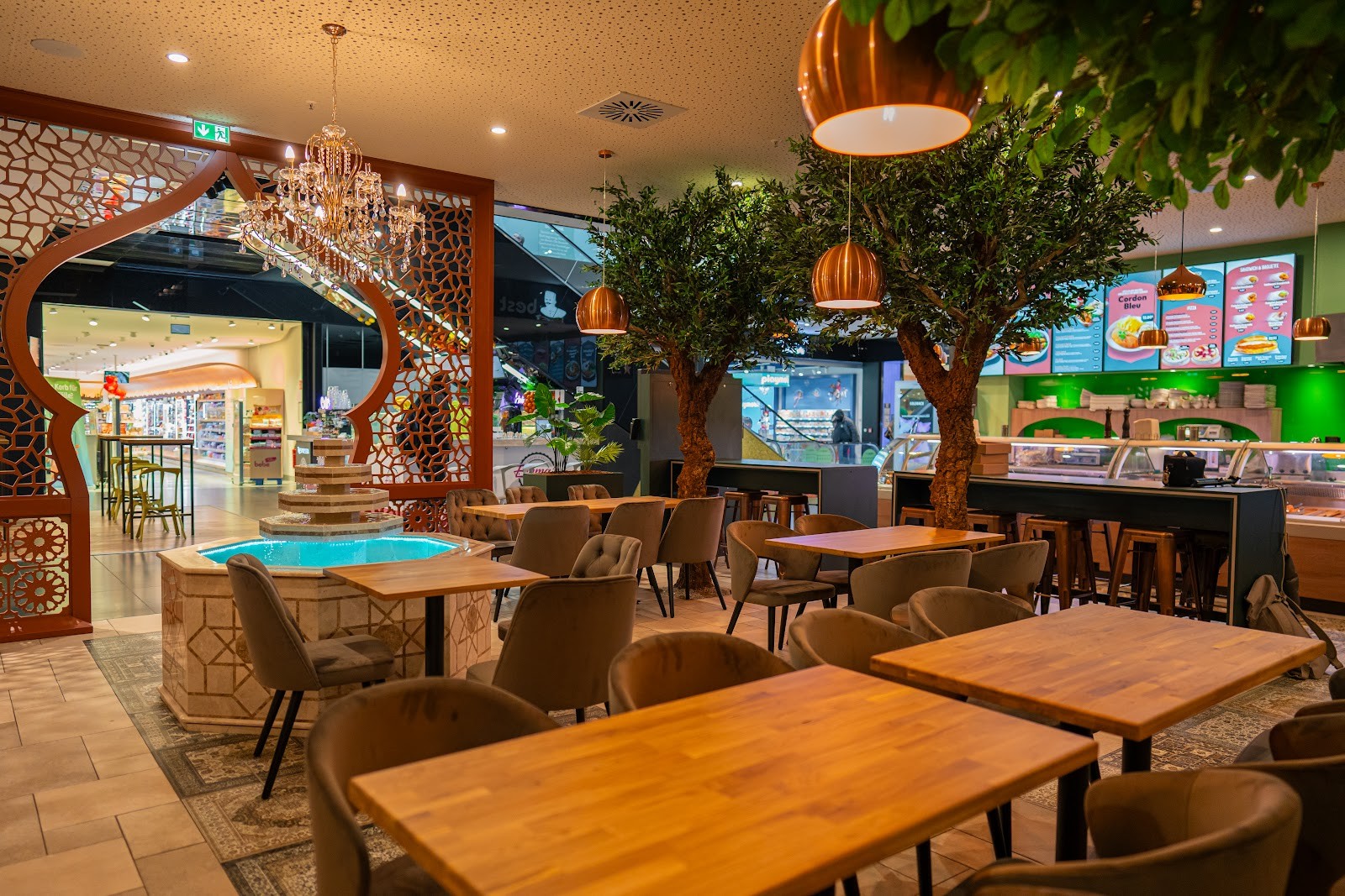 Best Maza: the place