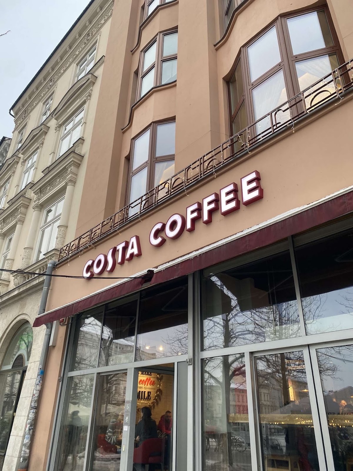 Costa Coffee: the place