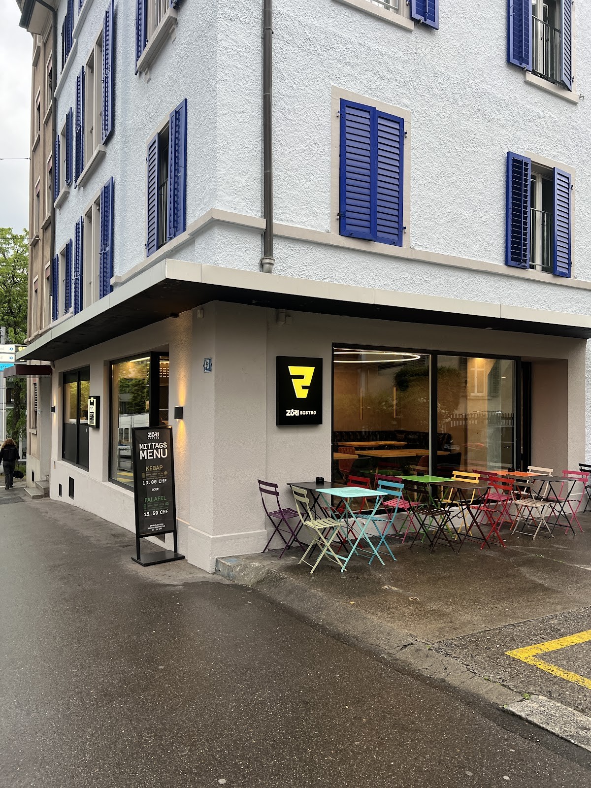 Züri Bistro: the place