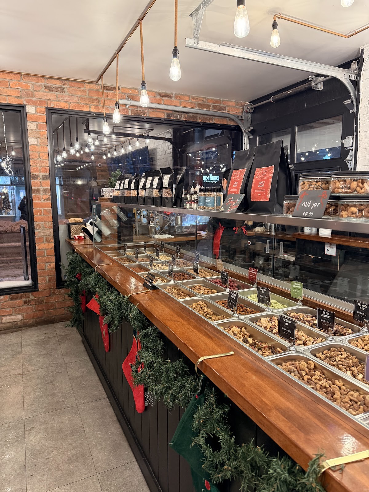 The Roasted Nut - Nuttery & Café: the place