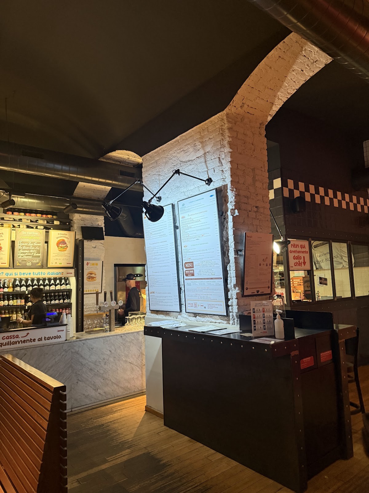 L'Hamburgheria di Eataly: the place