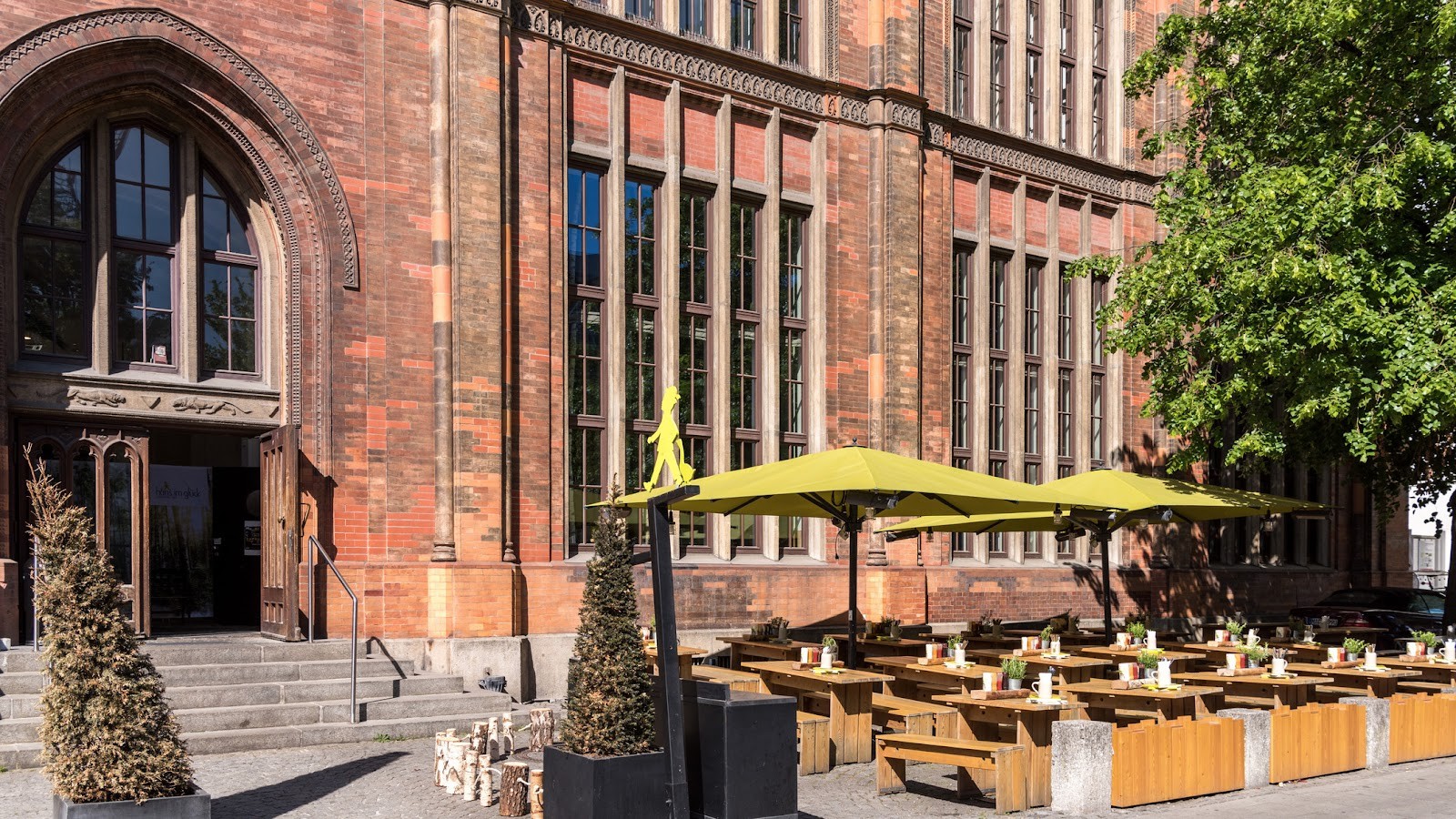 Hans Im Gl52ck - Sonnenstr: the place