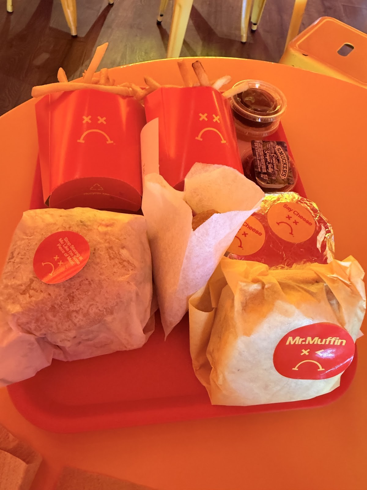 Mr.Charlie's TMS: food & drinks