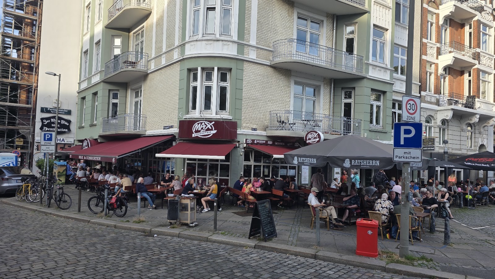 Max & Consorten: the place