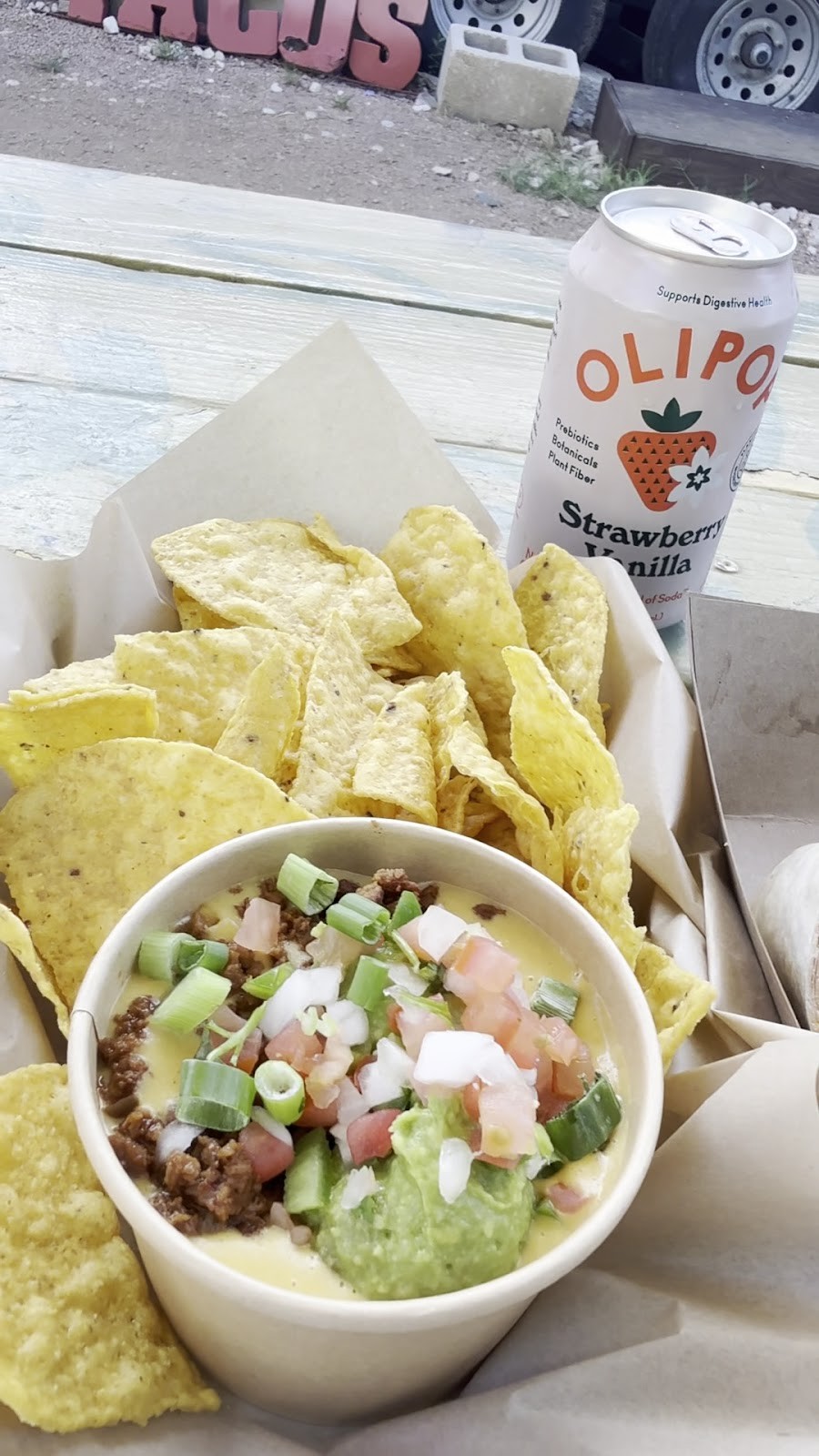 The Vegan Nom: food & drinks