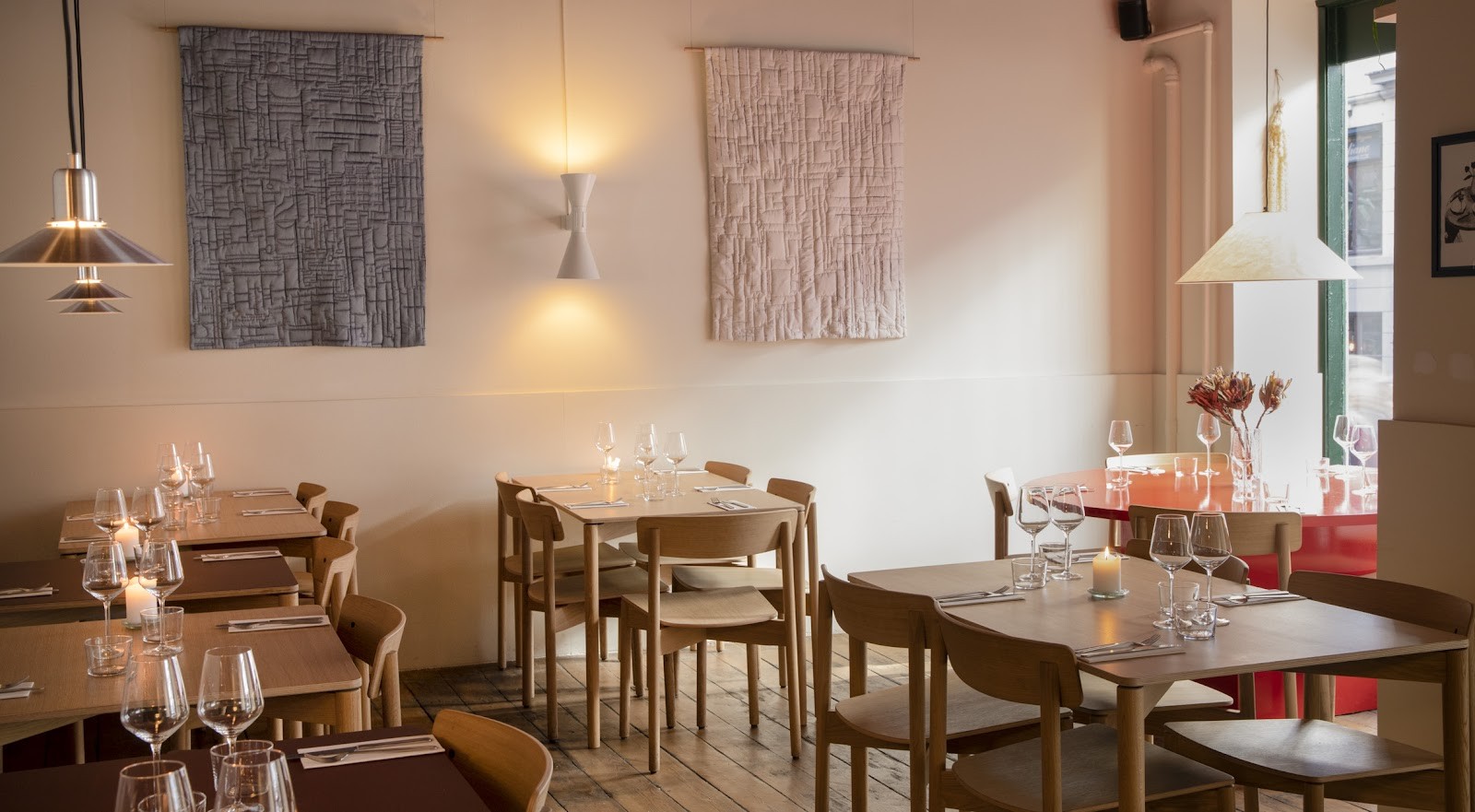 Theo: the place