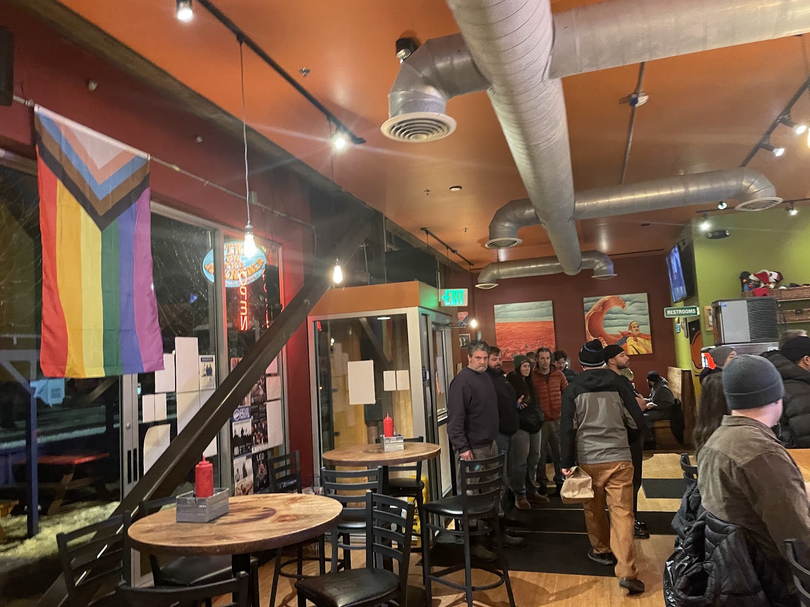 Fire on the Mountain Buffalo Wings | Burnside: the place