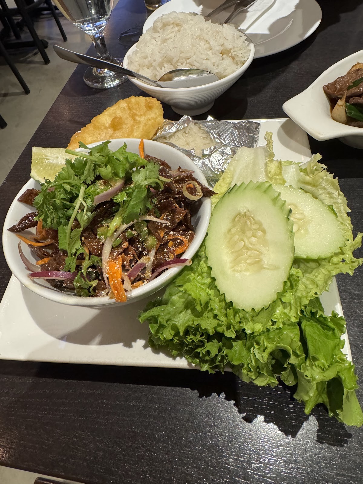 Veganic Thai Cafe: food & drinks
