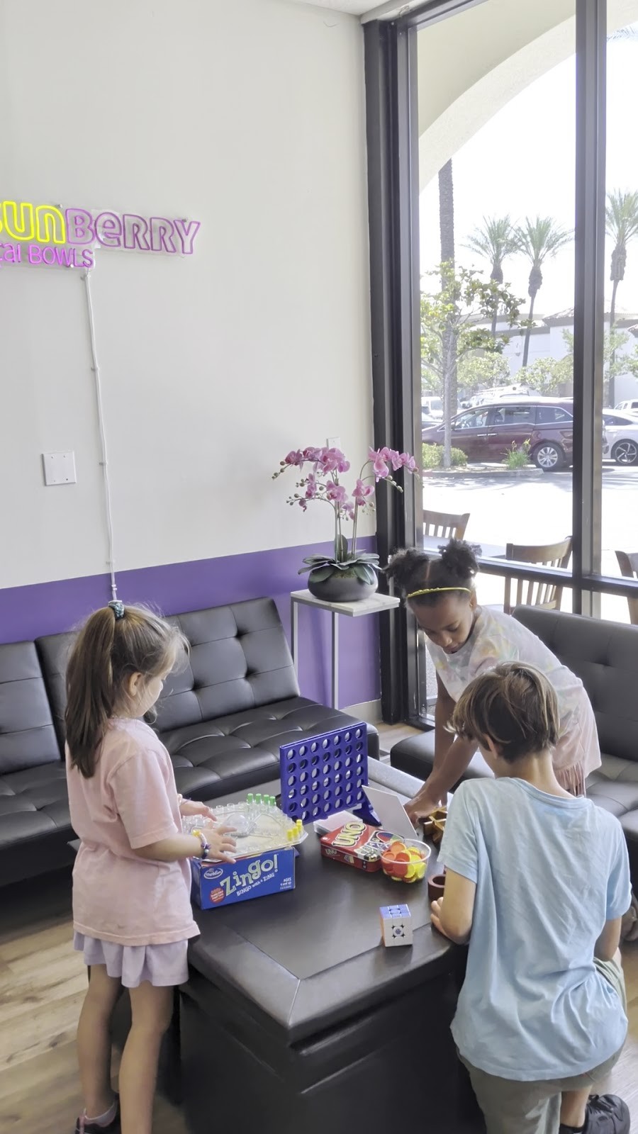 Sunberry Acai Bowls: the place