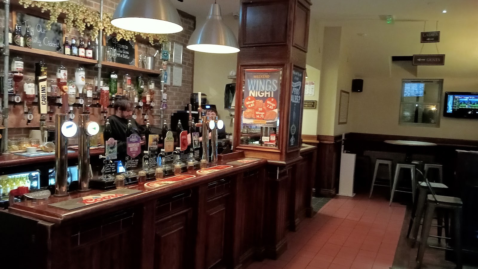 The Roebuck Tavern and Kitchen: the place