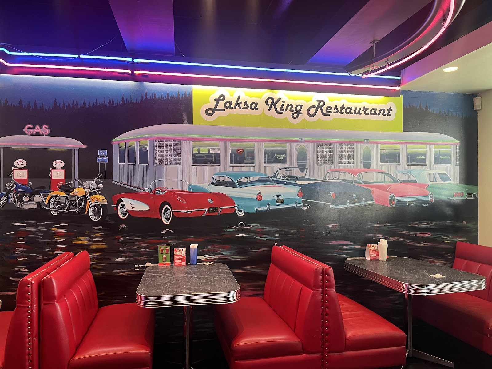 Laksa King: the place