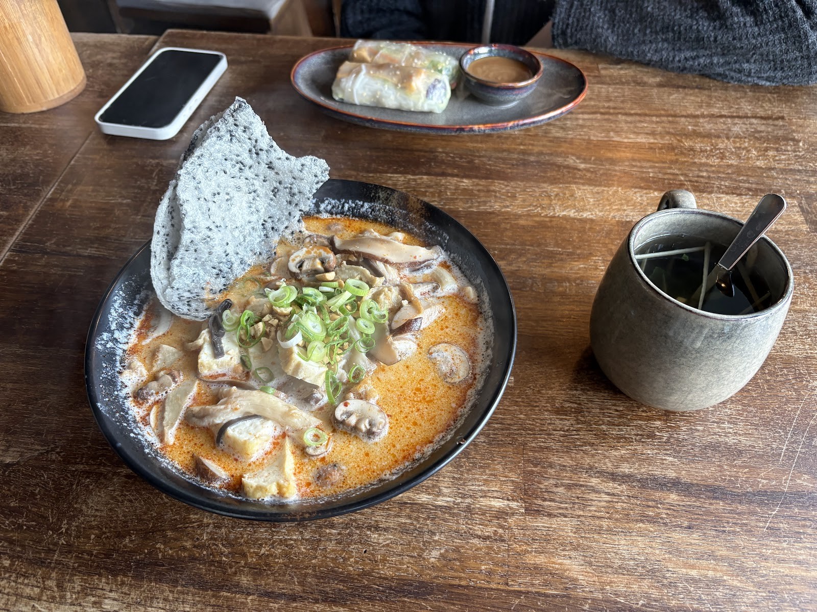 SOY: food & drinks
