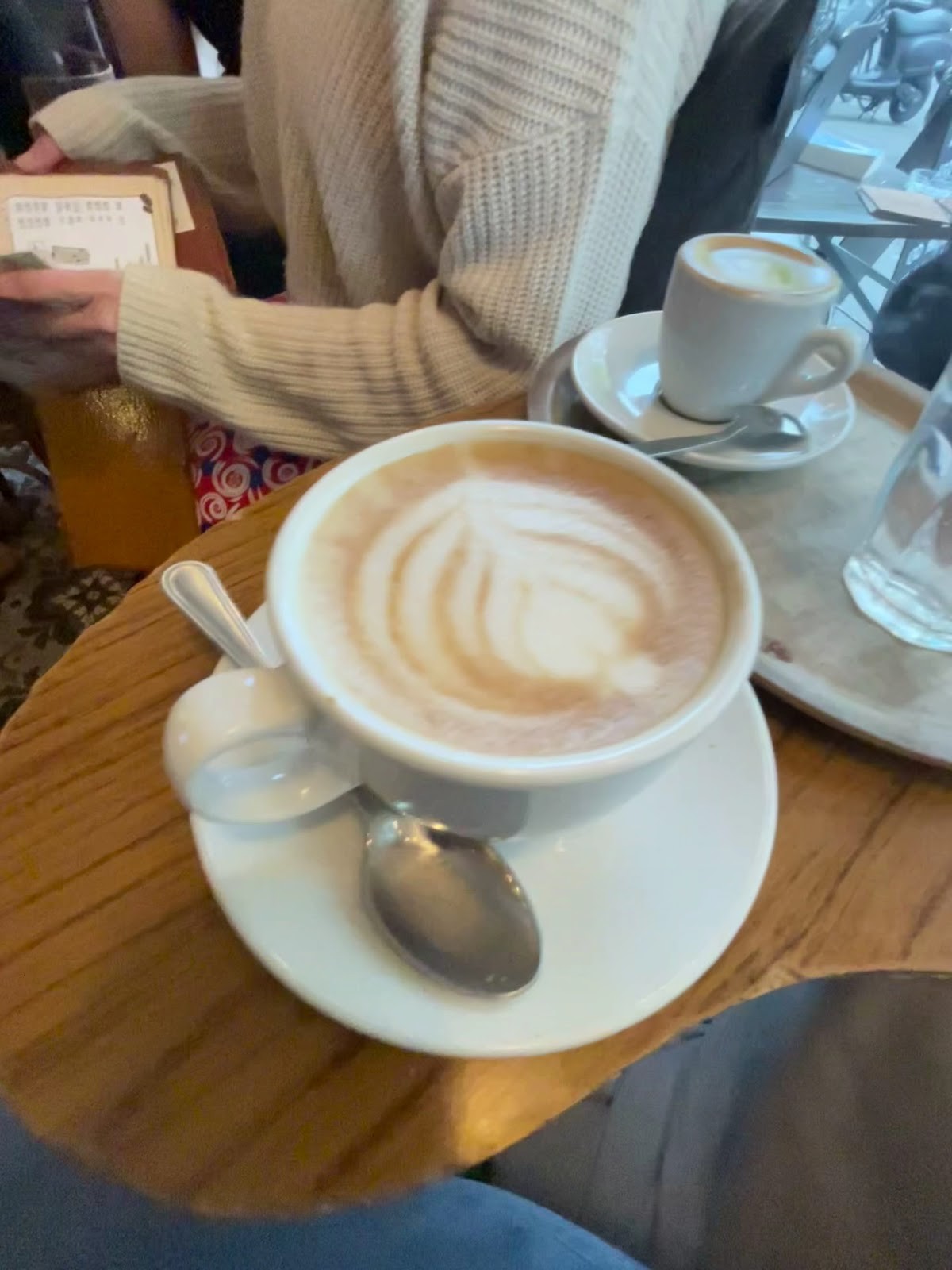 Café Rotkehlchen: food & drinks
