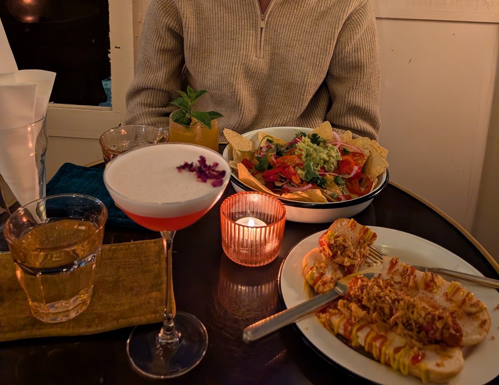 Abricot: food & drinks