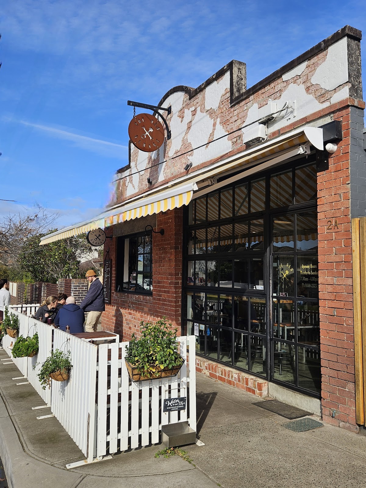 The Old Garage: the place