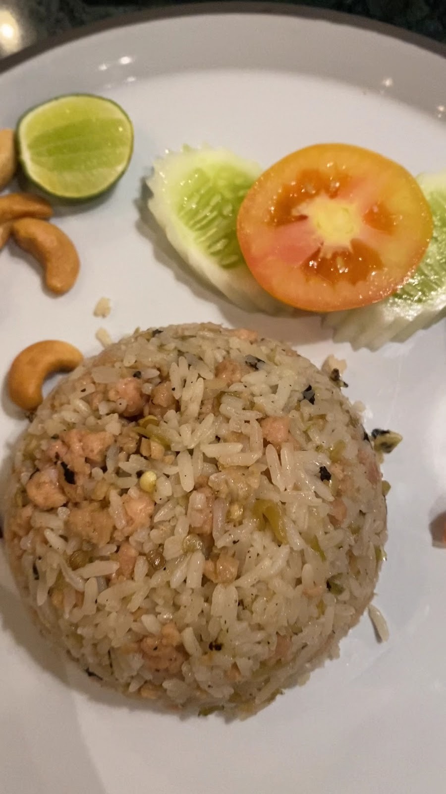 Baan Ying Plant-Based: food & drinks