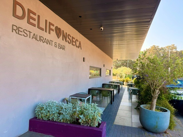 Delifonseca Dockside: the place