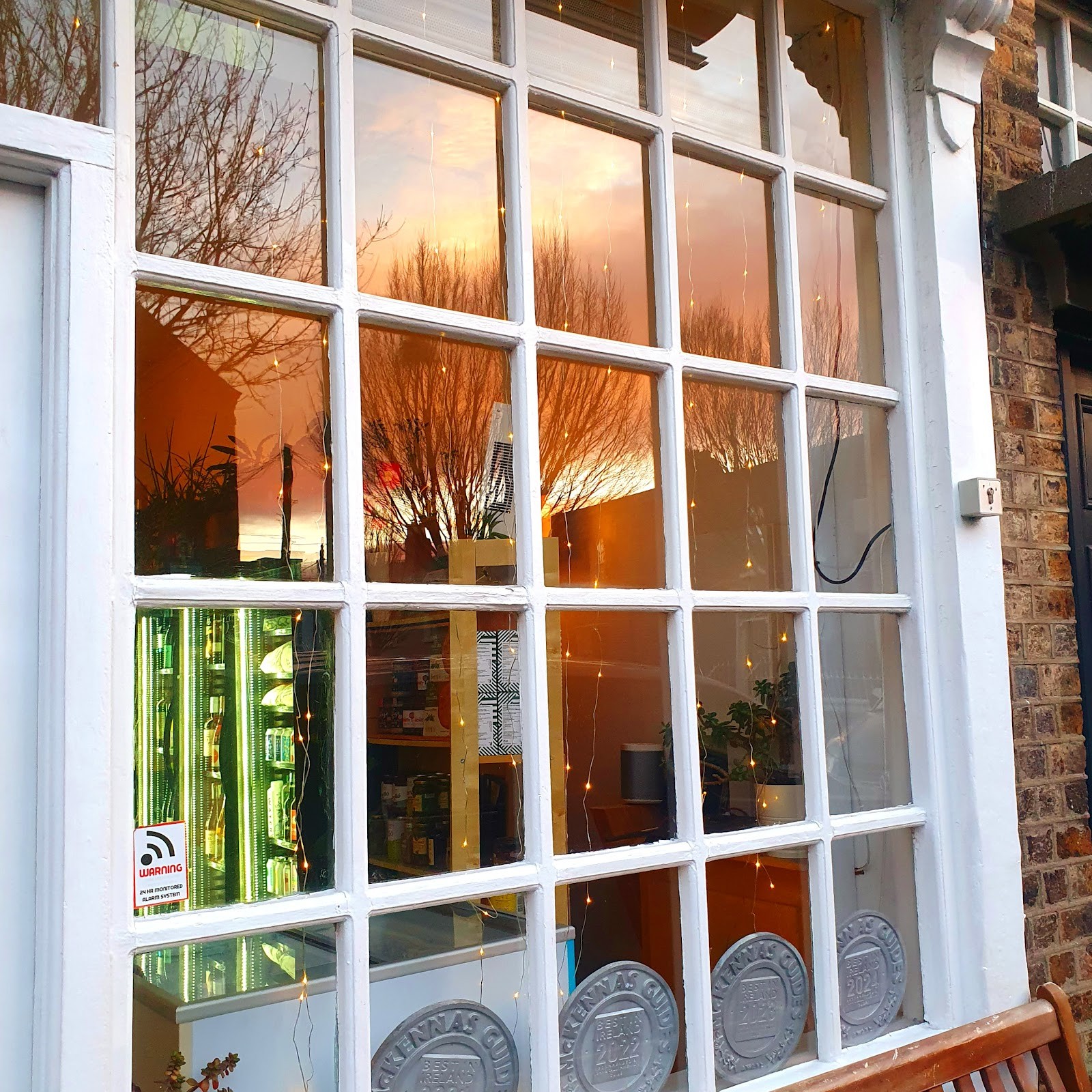 Brindle Coffee & Wine: the place