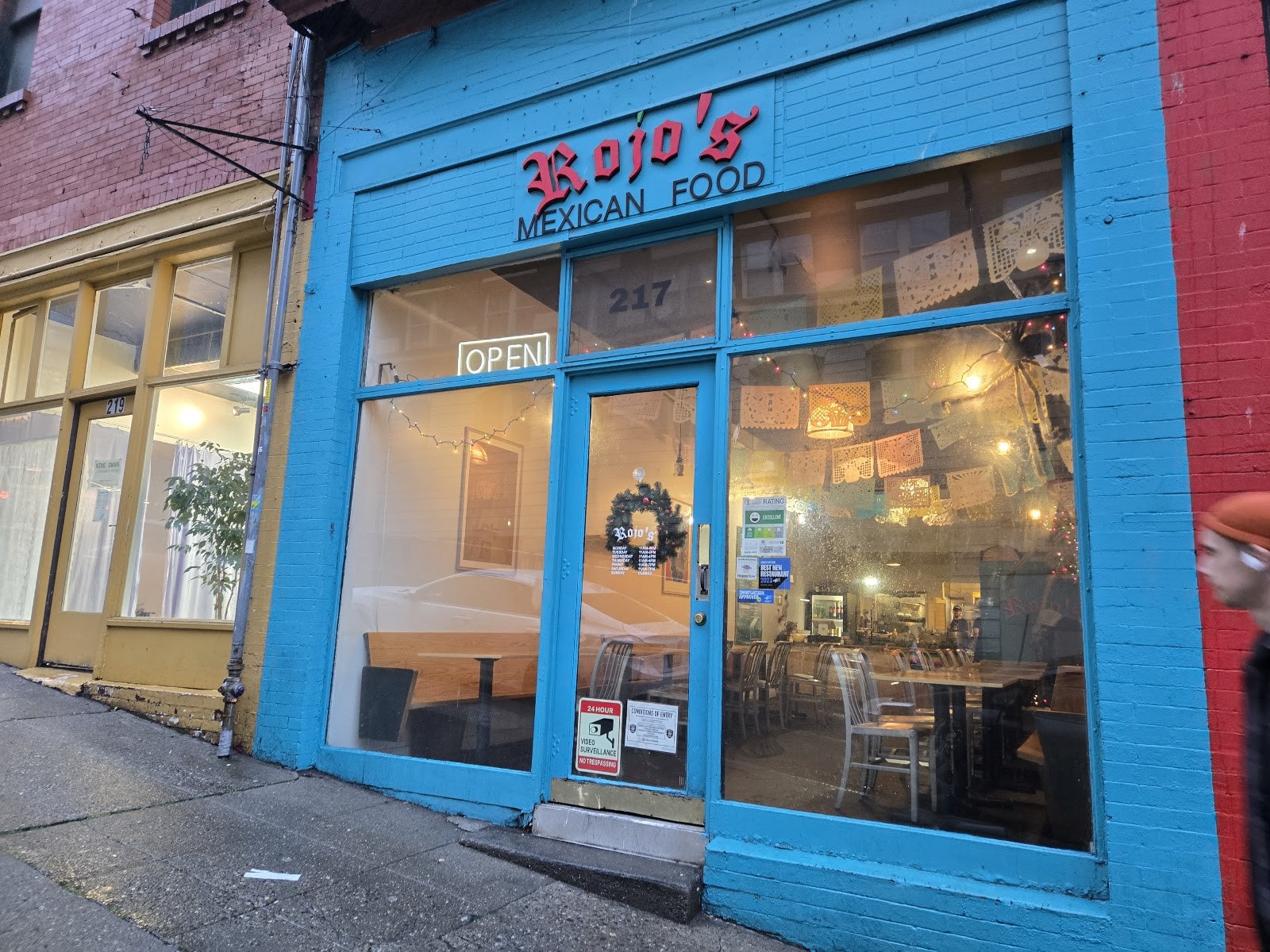 Rojo's Mexican Food: the place