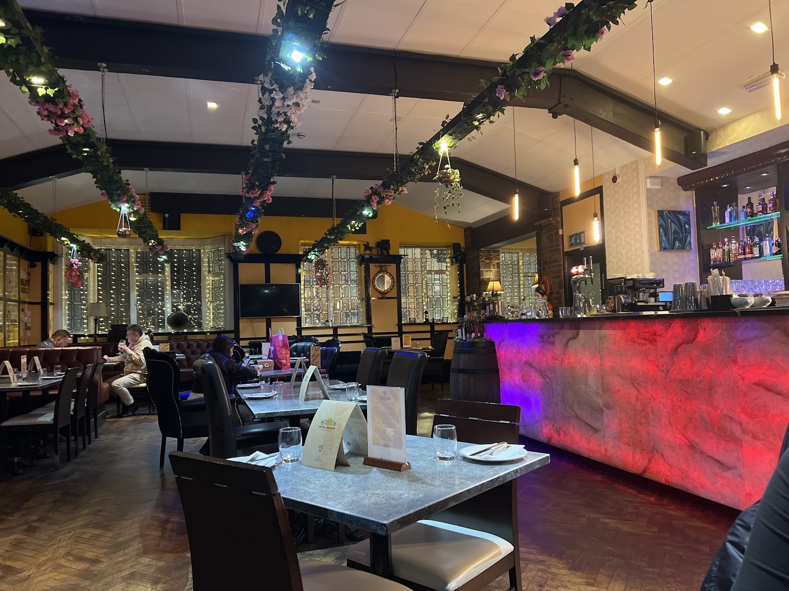 Indian Pakwaan: the place