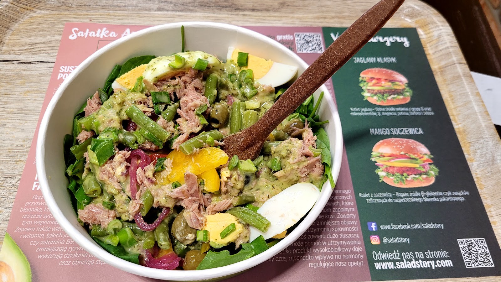 Salad Story: food & drinks
